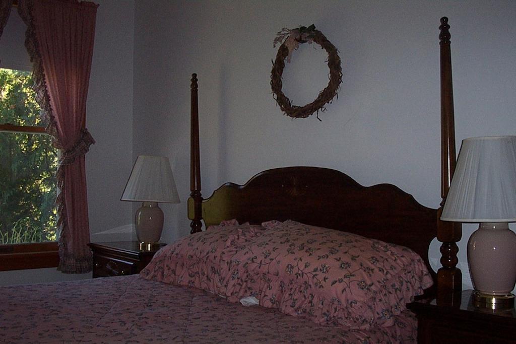 Chesapeake Inn Of Lenox Habitación foto