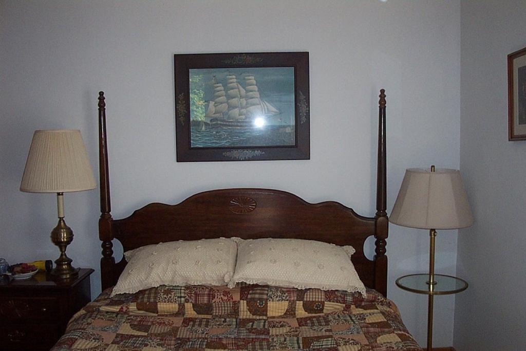 Chesapeake Inn Of Lenox Habitación foto